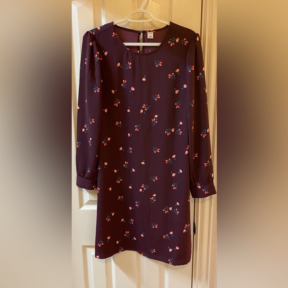 Women’s floral dress size large